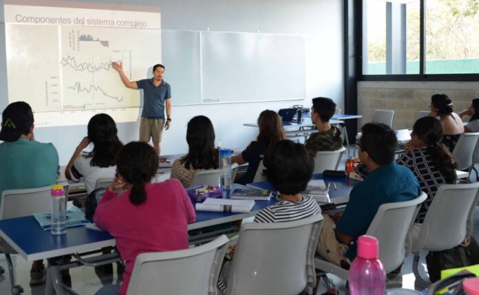 unam-retrasa-inicio-clases-primer-ingreso-licenciatura