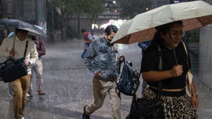onda-tropical-42-trae-lluvias-intensas-a-22-estados-de-mexico